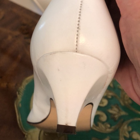 Bandolino vintage White Elegant Heels - Picture 9 of 9